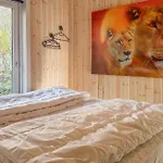 Beautiful In With Sauna Holiday home