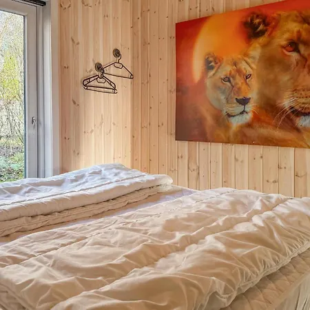 Beautiful In With Sauna Holiday home